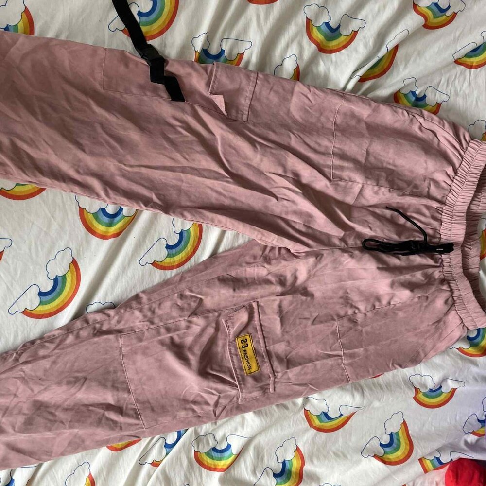 Pink Cargo pants - Picture 1 of 3